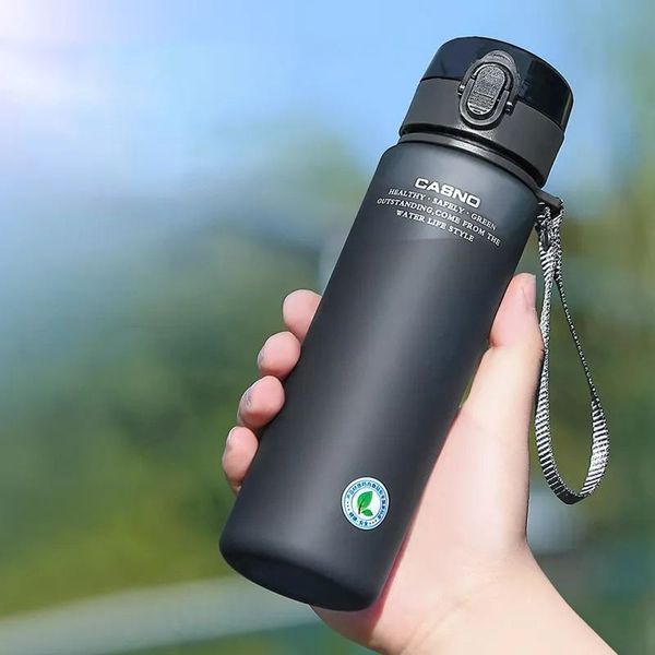 Спортивна пляшка для води з поїлкою/захистом на шнурку &ldquo;CASNO&rdquo; 560 мл &ndash; чорна LHB-9161 фото